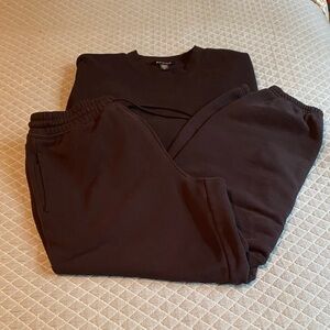 Athleta forever fleece Black Sweatshirt and Joggers Set size medium